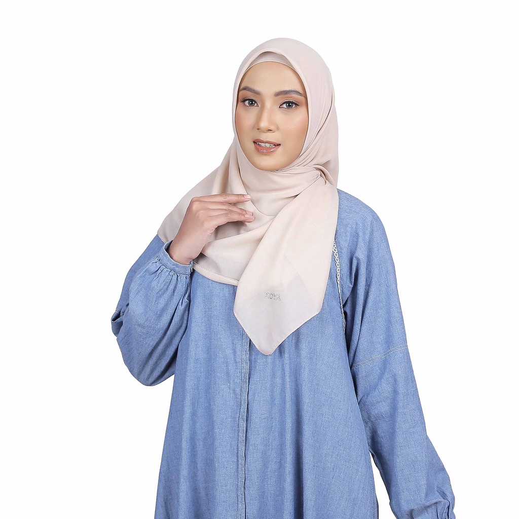 Kerudung Segiempat Defne Scarf Zoya