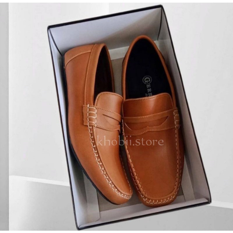 Sepatu casual slip on pria - sepatu santai pria termurah