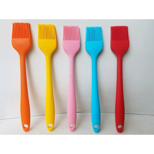 

KUAS SILICONE WARNA WARNI 21 CM