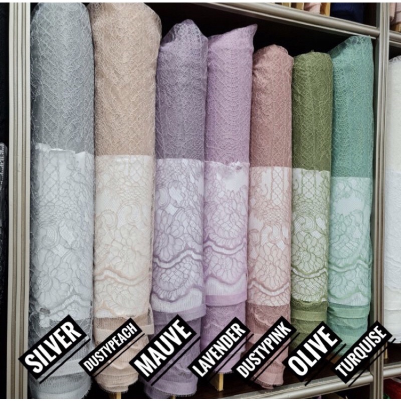 Chantily Lace Panelan