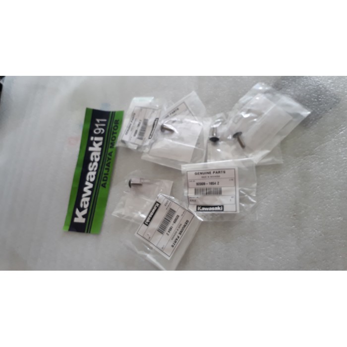 Baut Fairing kecil Ninja R/RR Old