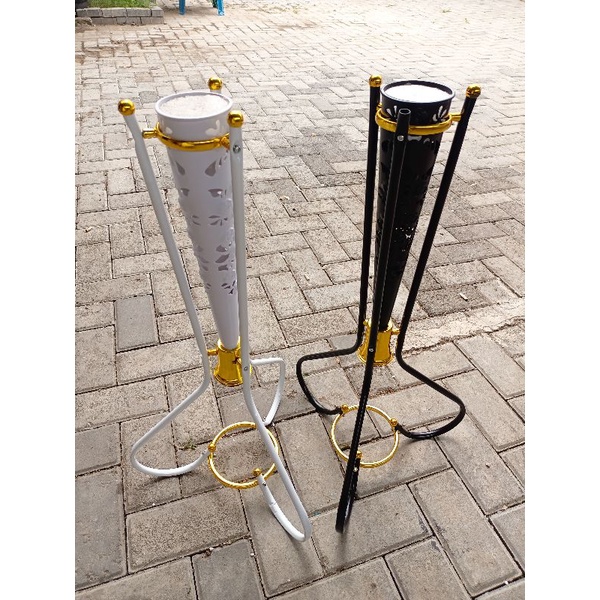 standing besi import untuk bunga artificial / jagrak bunga artificial / vas bunga artificial