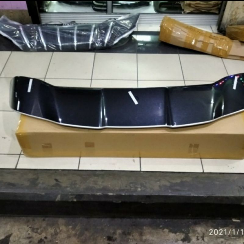 Spoiler Xl7 original spoiler suzuki XL7 ORI