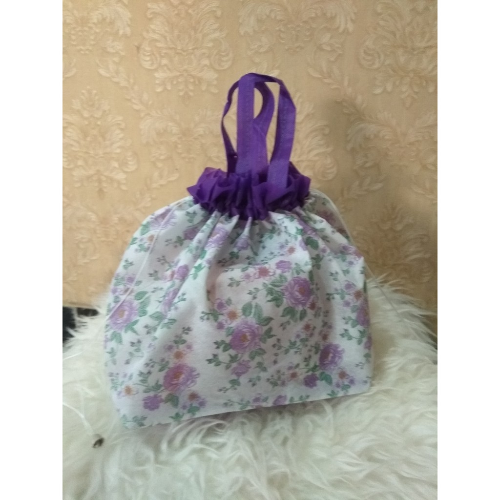 

tas spunbound souvenir hajatan goodibag 20x20x20