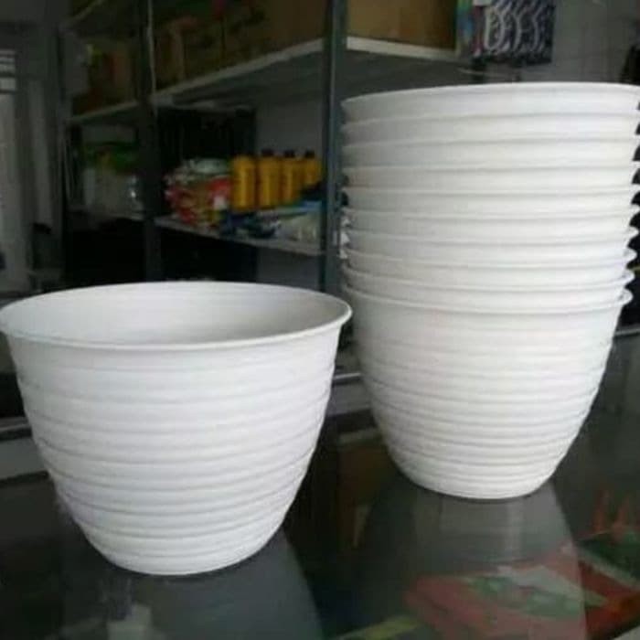 Pot Tawon Putih diameter 21 /Pot Tawon