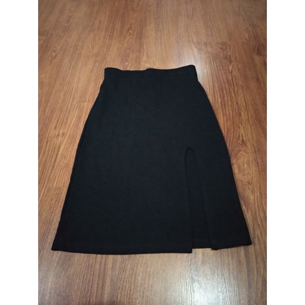 Rok Span A line Belah Samping Black Hitam Preloved