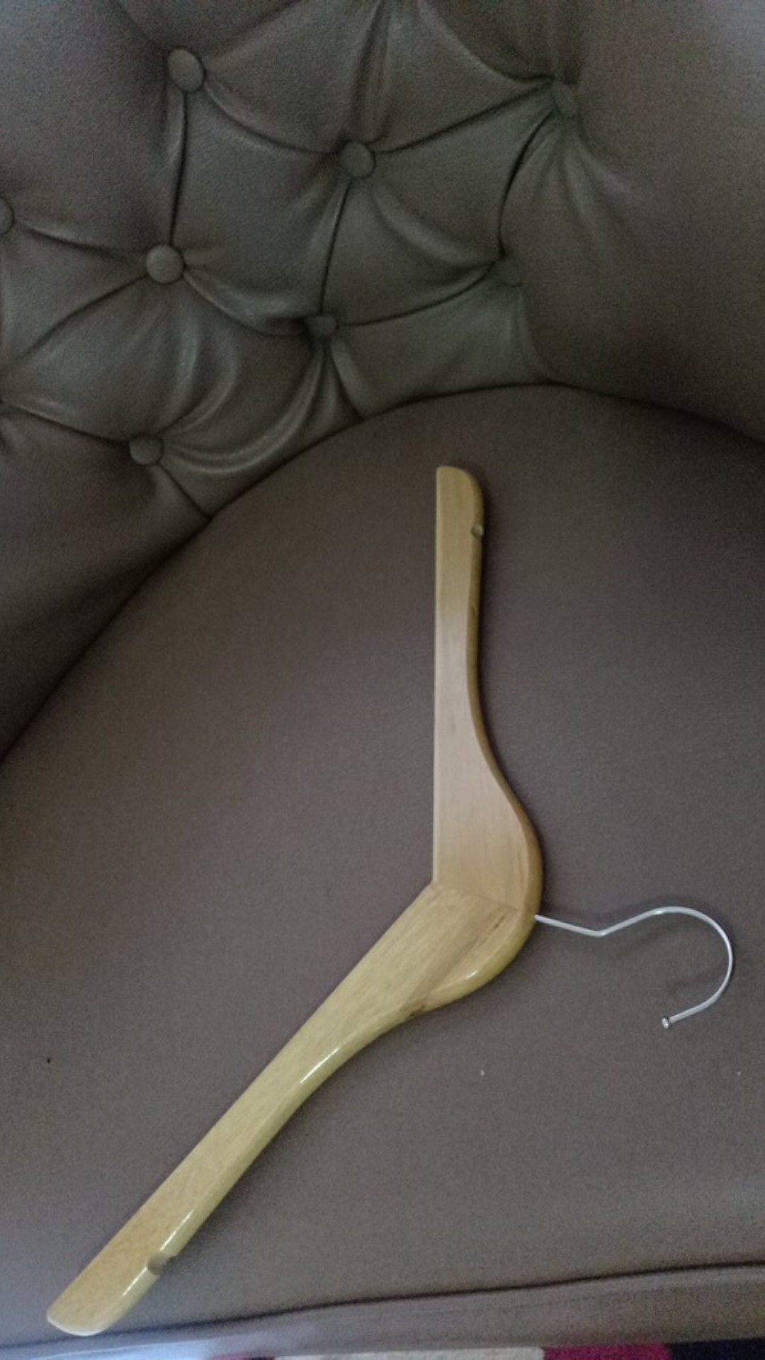 Hanger Kayu Tanpa Palang ( Per Pcs )