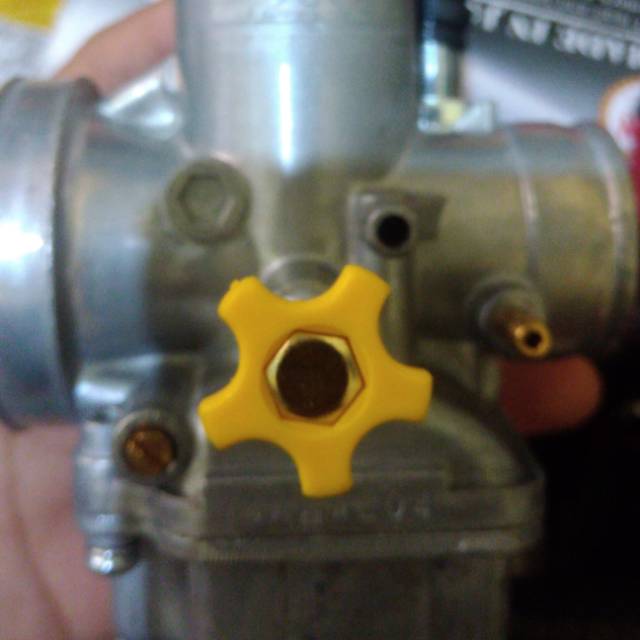 Karbu PE28 baru merek CZR