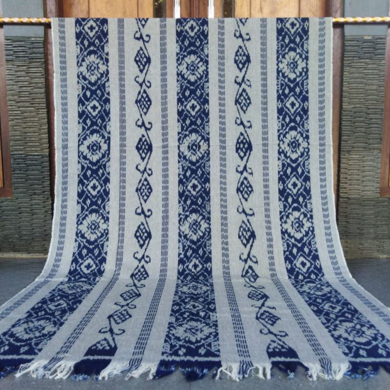 Kain Batik Tenun Ikat Blanket Etnik Troso Jepara Motif Bunga