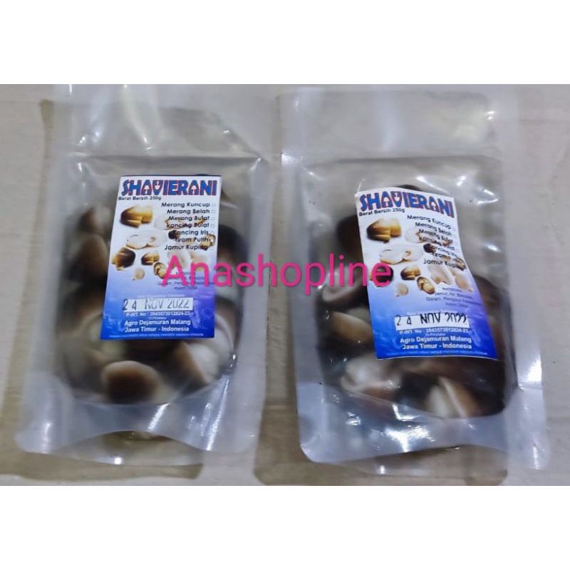 

Jamur Merang kemasan / straw mushroom