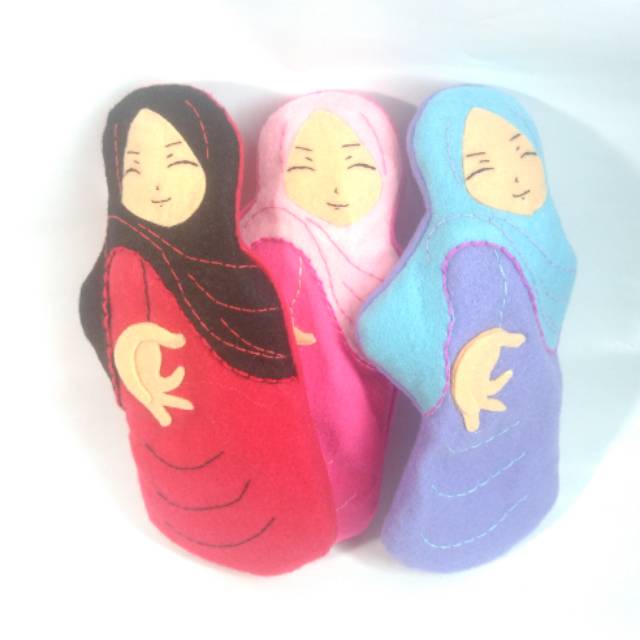 

Tempat Pensil Model Baru Karakter Muslimah
