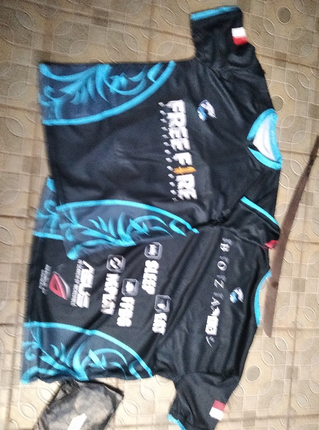 Jersy Geming Freefire Motif Batik Free Nicknam+logo