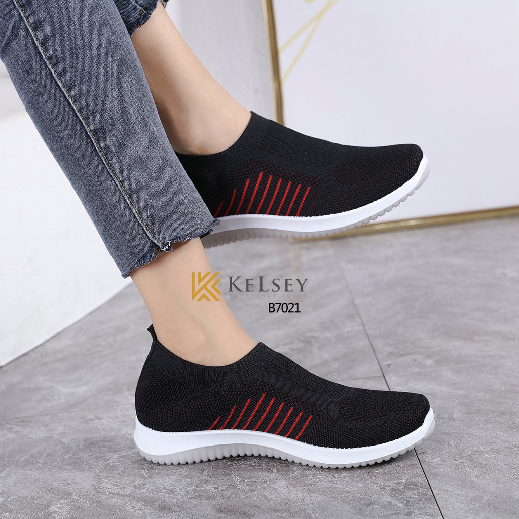 Kelsey Sepatu Wanita Flyknit Flat Shoes / Sepatu Sneakers Wanita B7021