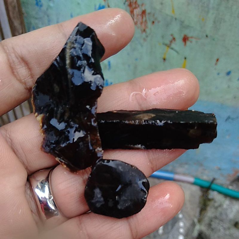 Batu kecubung Wulung/YamanWulung