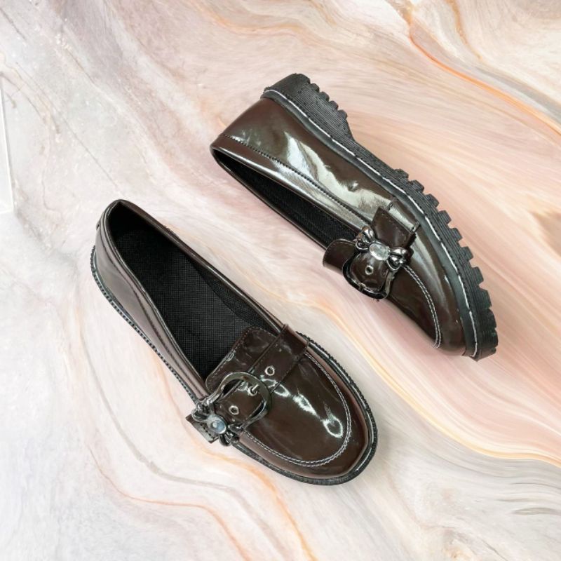 Big Ramadhan Sale Sepatu Loafers Wanita / Sepatu Docmart MAYA / Bisa Bayar Di tempat(cod)