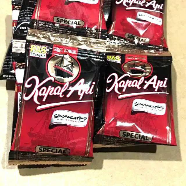 

Kopi Kapal Api Mini 6,5 gr (1 renceng = 10 sachet )