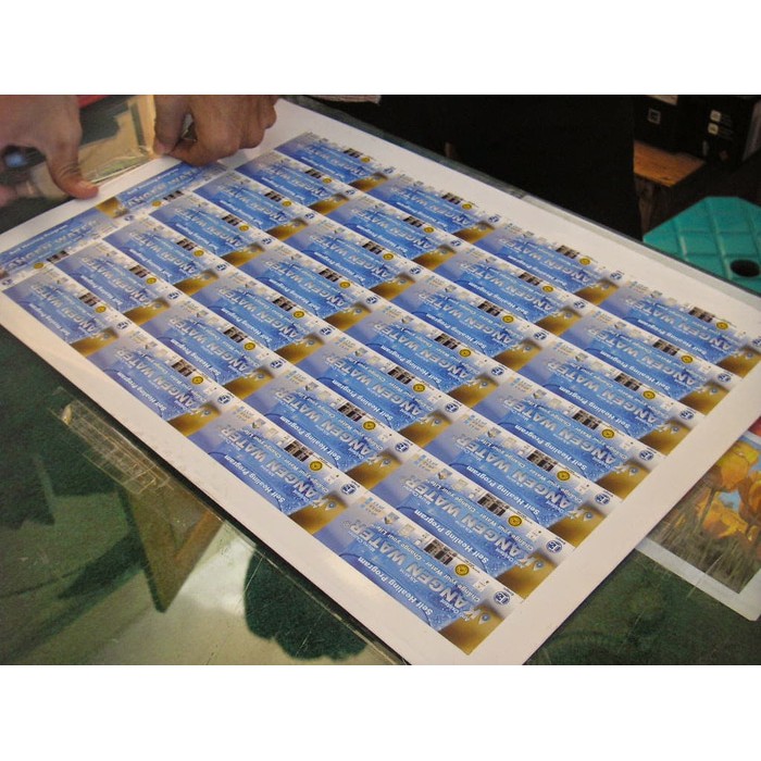 

Cetak Stiker Chromo A3 / A3+