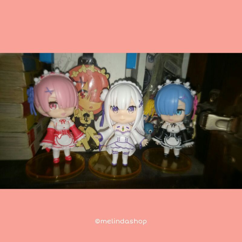 Action figure re zero ram rem emilia versi 1