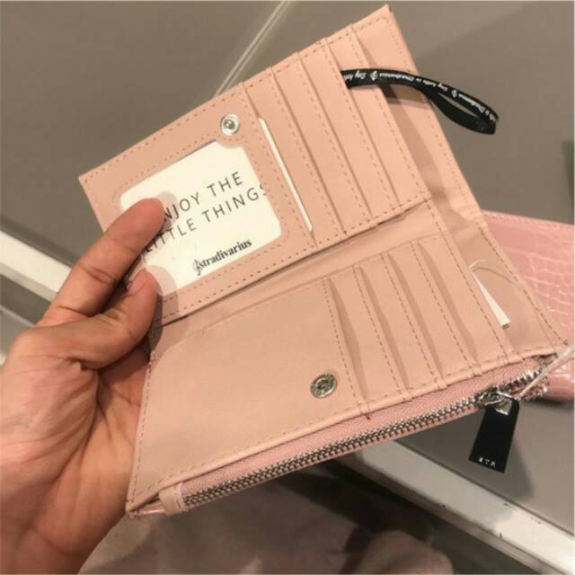 dompet stradivarius