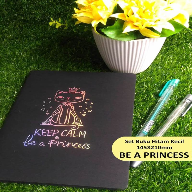 

SET : 1 Buku Tulis Hitam Uk M + 2 Pulpen Dong-A Gel Metallic CAT
