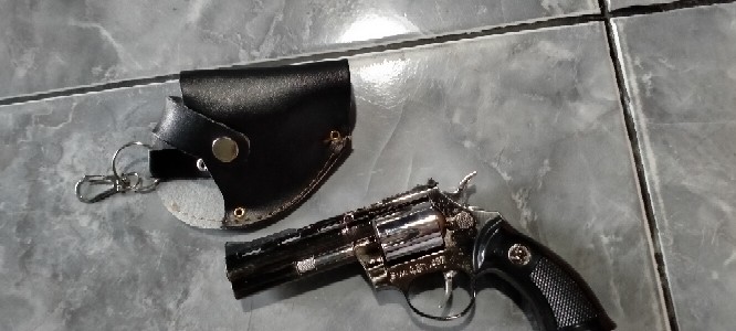 Korek Api Bara Pistol Phyton Revolver