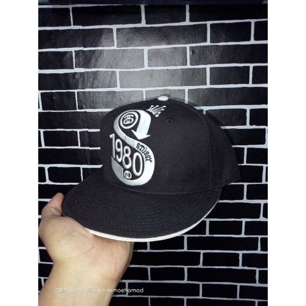 Topi snapback stussy second