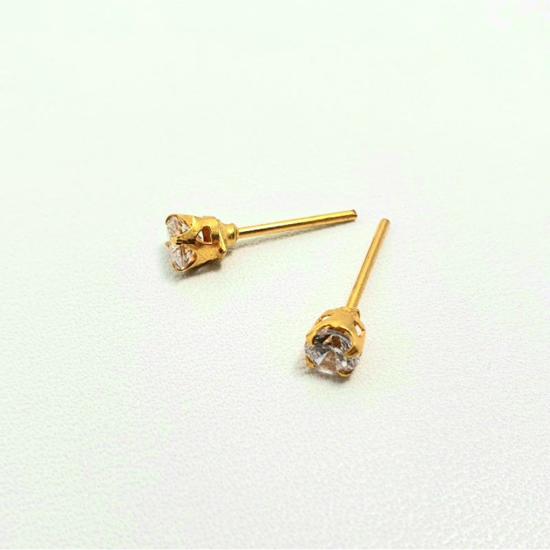 Giwang Anting Tindik Emas Muda Mata Putih 1/2 Gram