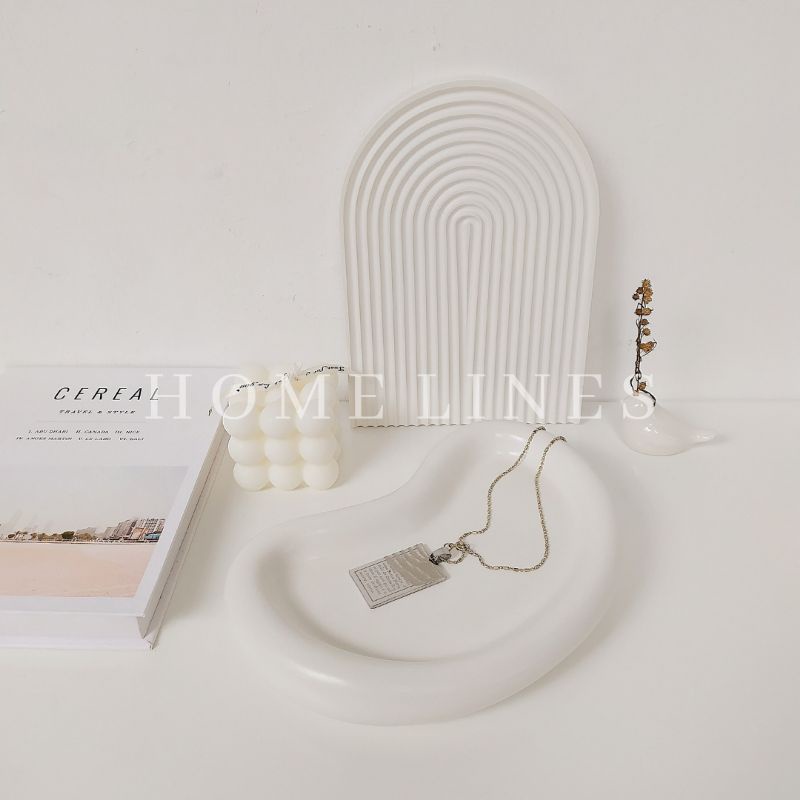 Arch Tray Aesthetic White &amp; Black| Baki Properti Foto | Korean Coaster | Nampan Korea- Tatakan Gelas | Home Cafe | Desk Decor | Mini Vase | Vas Nordic | Property Produk | Pajangan Rumah Aestetik