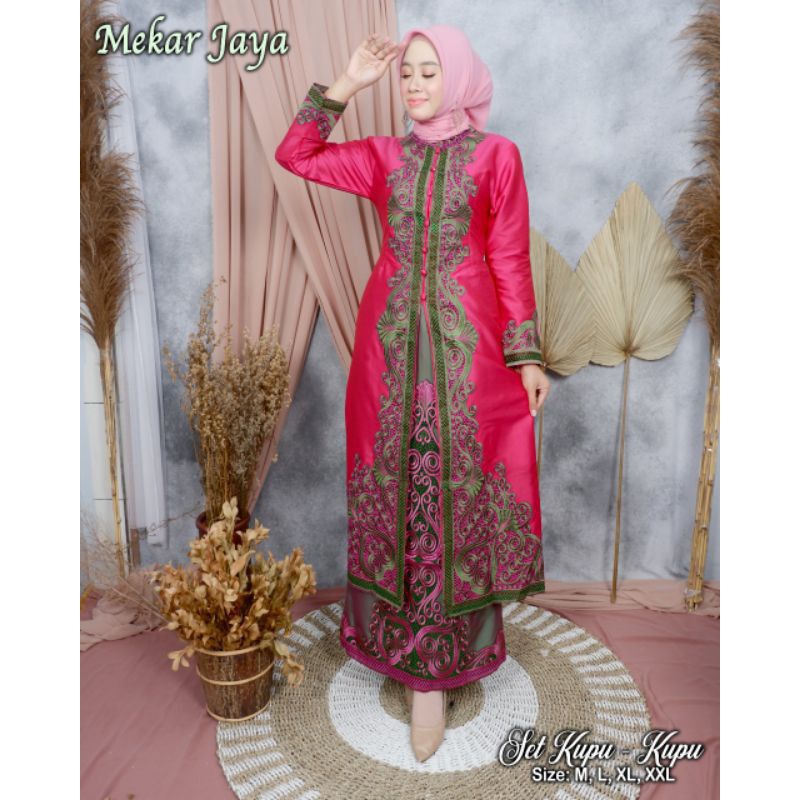 Stelan Tunik tafeta| Set Rok Tunik Kebaya Busui Frendly| Set Kebaya Kondangan| Set Rok Kupu - Kupu| Setelan Tunik Rok Kebaya| Kebaya Mewah| Setelan Kebaya Pesta Mewah| Set Tunik Melayu