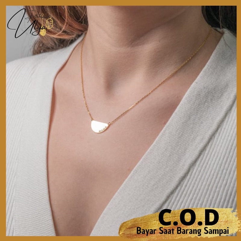 NECKLACE KALUNG LIONTIN SETENGAH LINGKARAN CUSTOM UKIR NAMA HURUF INISIAL TITANIUM LAPIS EMAS ASLI