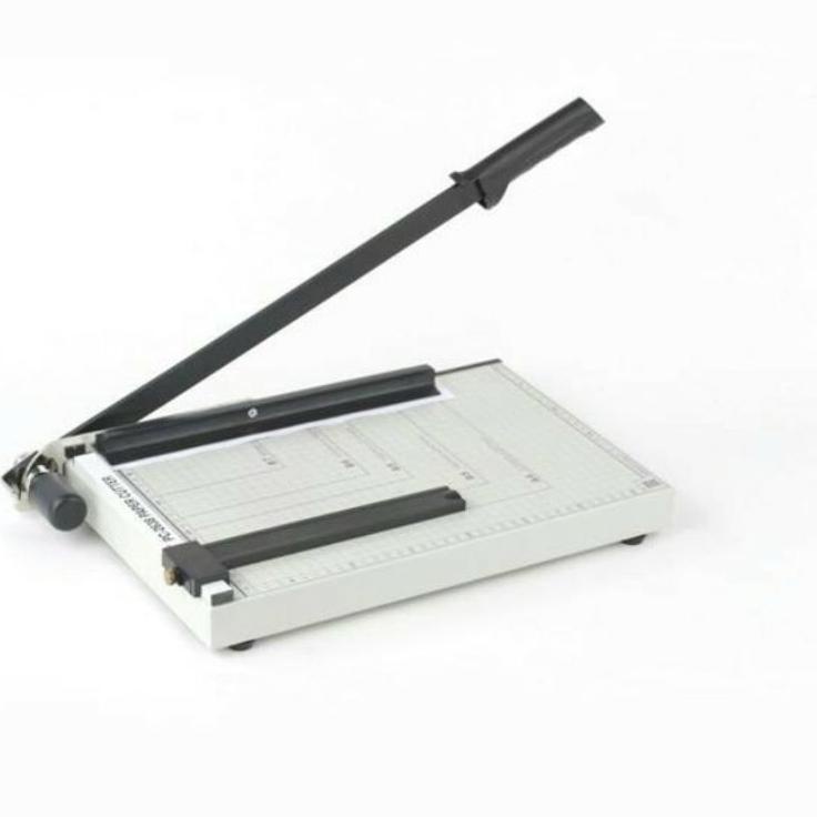 

Terjangkau PAPER CUTTER JOYKO A4 ORIGINAL ukuran A4 PC2530 Original / PEMOTONG KERTAS ,