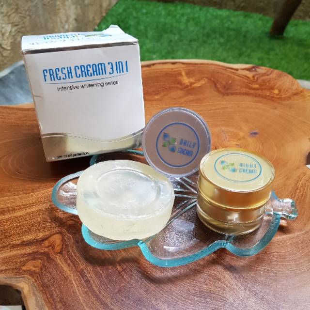 Fresh cream 3in1 (perawatan wajah)