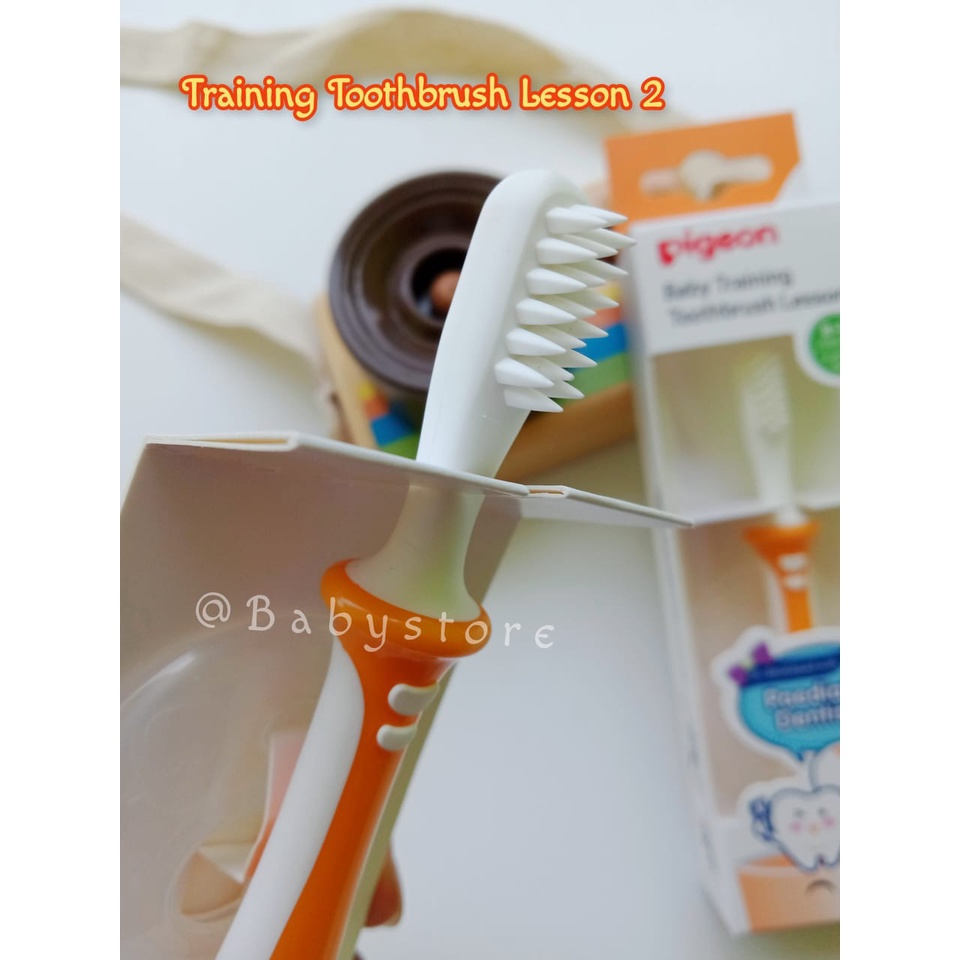 Sikat gigi bayi/PIGEON TRAINING TOOTHBRUSH LESSON 2