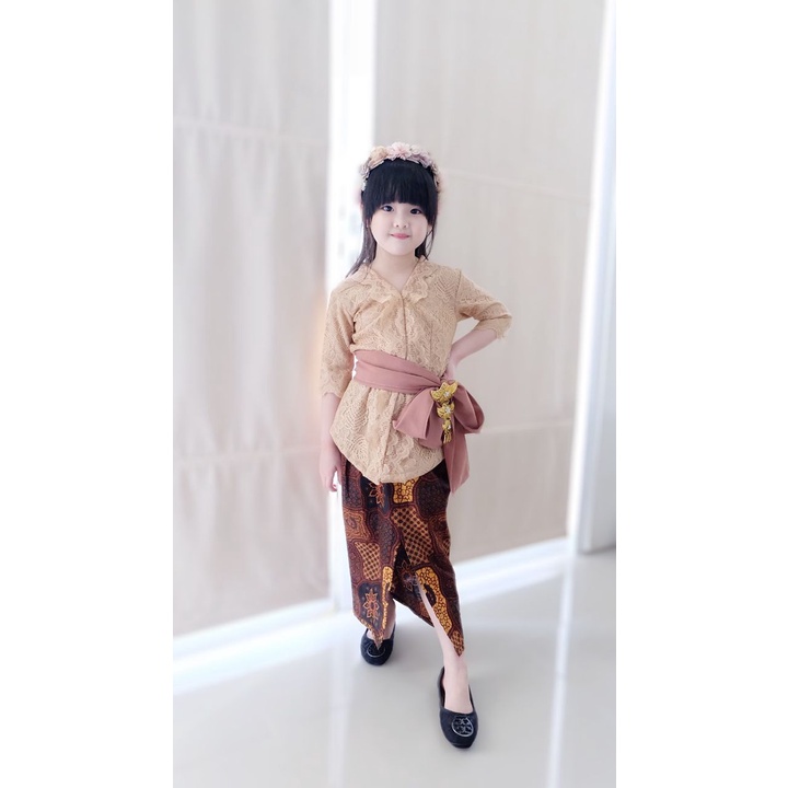 Kebaya Model Garudaa Kebaya Wisuda Kebaya Bayi Kebaya Anak Kebaya Couple Ibu dan Anak