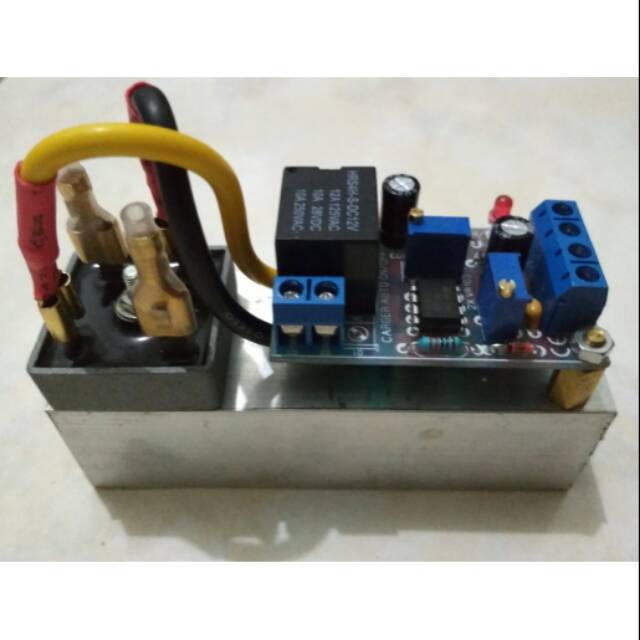 Kit CHARGER ACCU/AKI 12V + DIODA KIPROK / BRIDGE 10A + HEATSINK / PENDINGIN