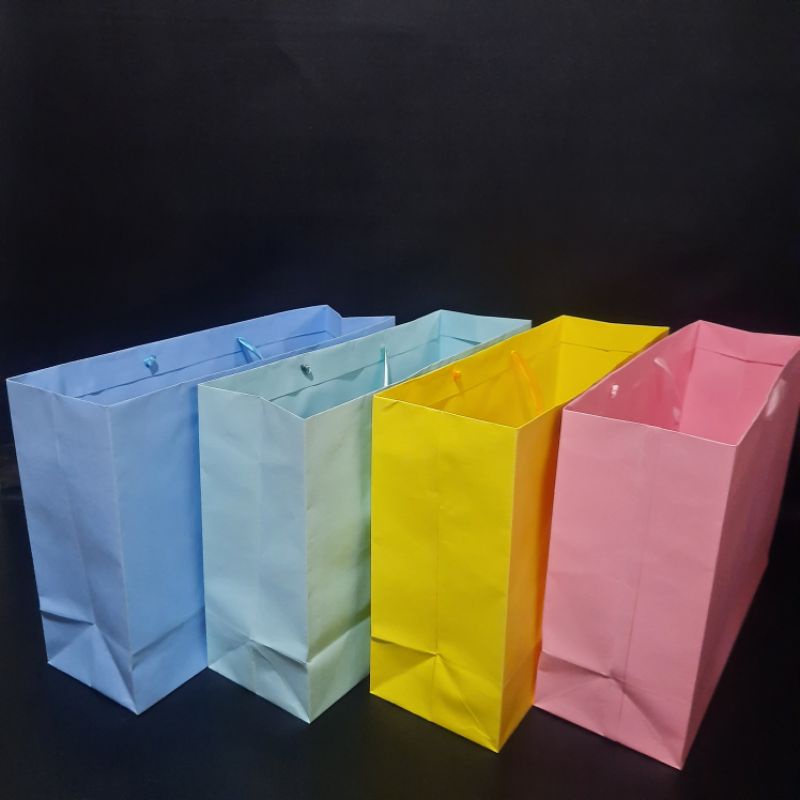 

Paperbag warna / tas kertas