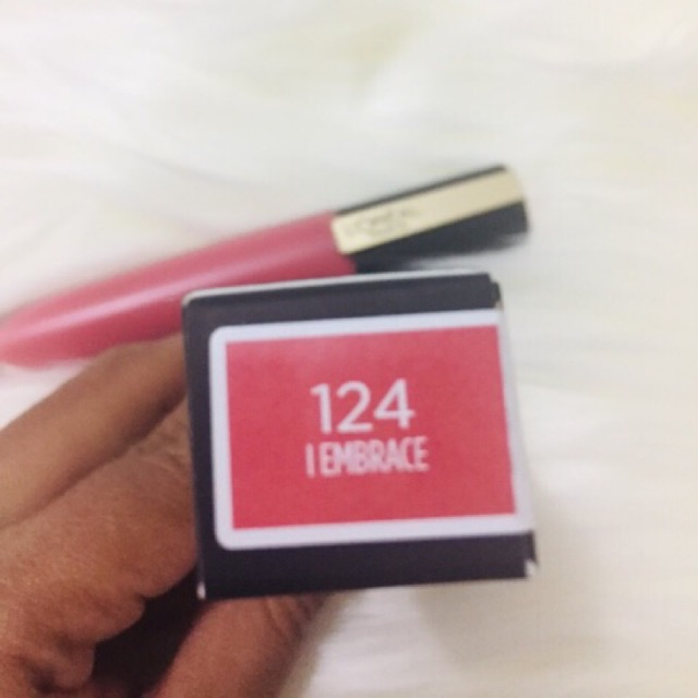 Loreal Paris Liquid Lipstik Rouge Signature Preloved