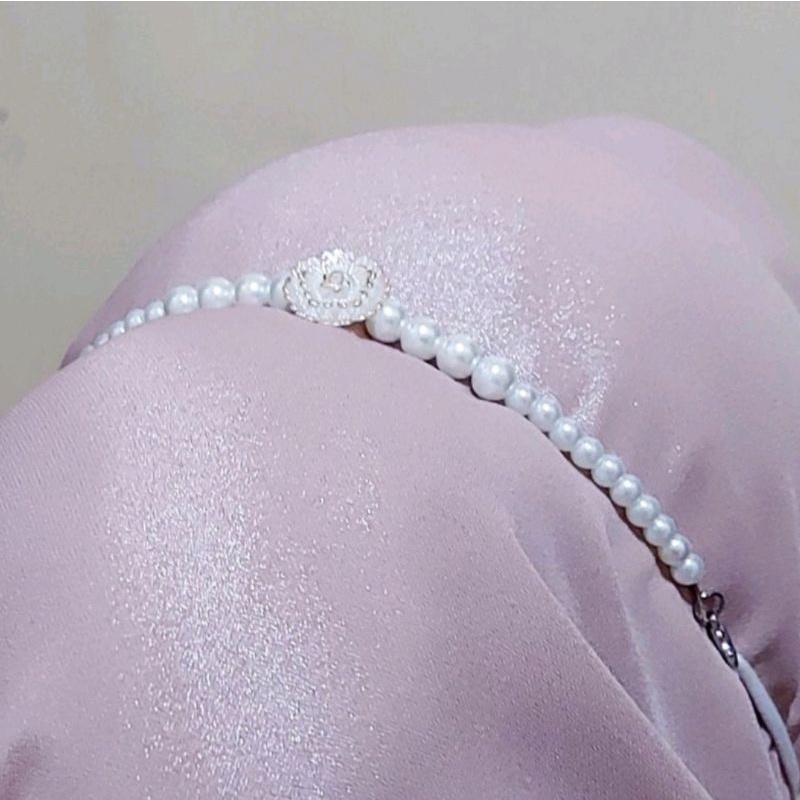KONEKTOR MASKER HIJAB MUTIARA, PENGAIT MASKER HIJAB MUTIARA-Mtr Putih Bunga Satu