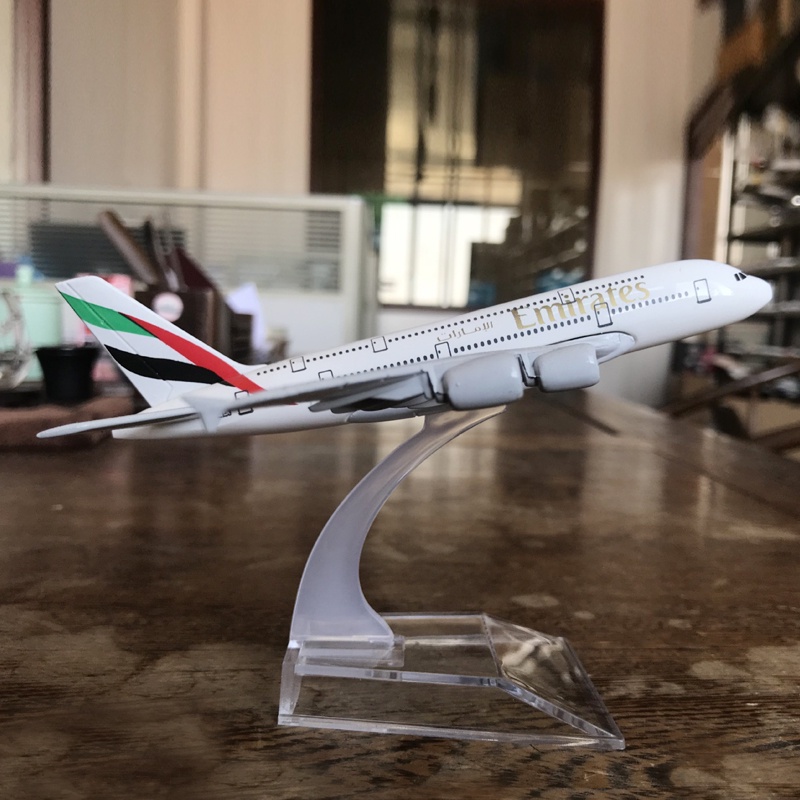 Mainan Model Pesawat Airbus 380 A380 Untuk Koleksihadiah