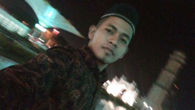 Kemeja Batik Pria Slim Fit Modern Mewah Lengan Panjang Lb105