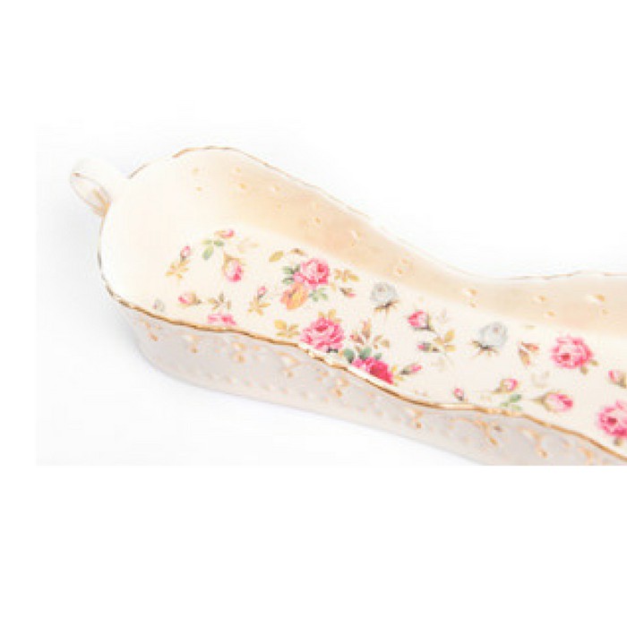 Tempat Sendok Capodimonte