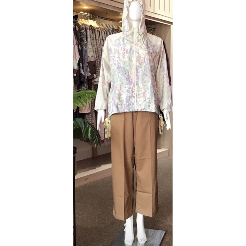 colla jaket bg ria miranda