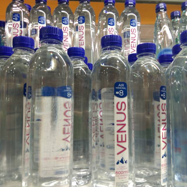 

Air mineral venus x 24 pcs all variant