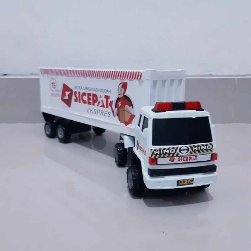 Mainan Truk Kontainer Sicepat Lalamove - Mobil Box Ekspedisi Anak