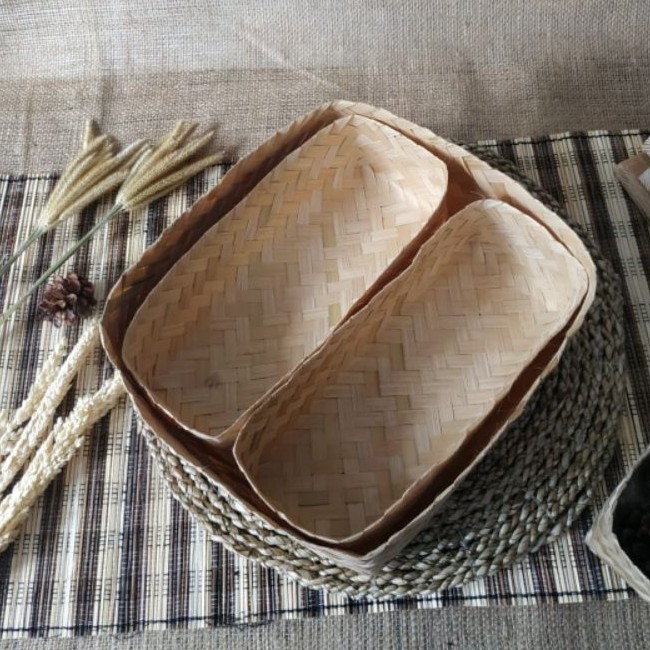 Besek Bambu 25cm Sekat 2 |Wadah Nasi|Tempat Saji|Sokase Bali|Genduri|Hantaran|Hampers|Food Box | Any