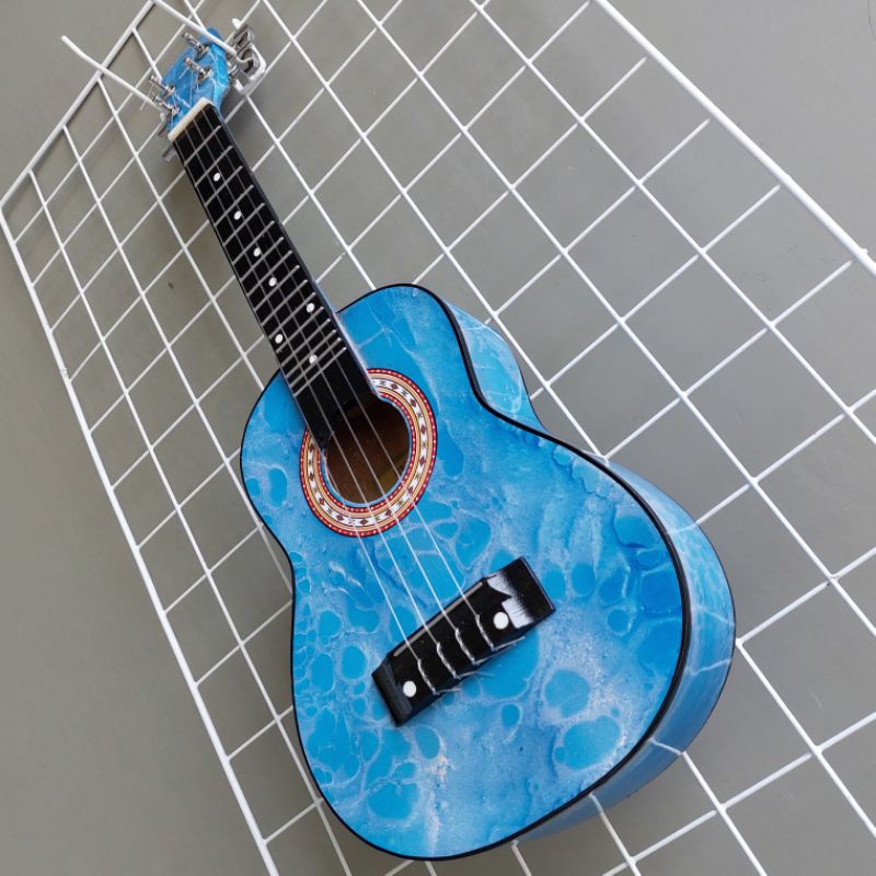 Ukulele Motif Abstrak Dryer Chrome