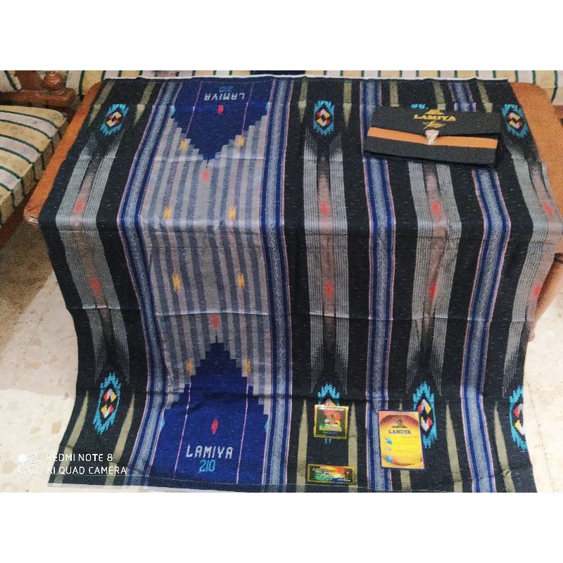Sarung Lamiya sutra 210