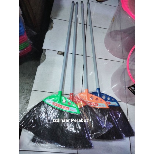 Sapu Ijuk 2 Macan Hybrid Broom & Family Broom