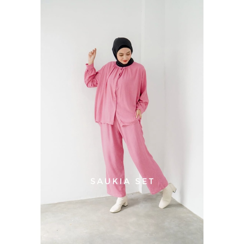 SAUKIA SET SETELAN WANITA POLOS