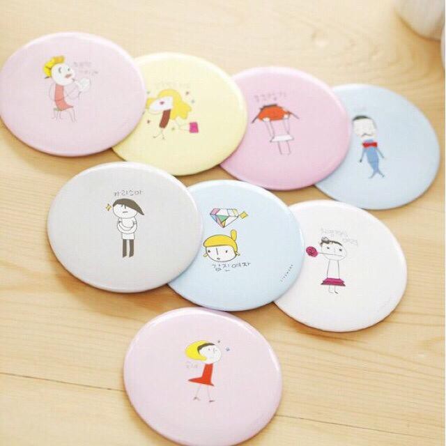 Cermin Makeup Gagang Putih / Cermin Make Up Gagang Mini Travel Motif Kartun dan Polos-3